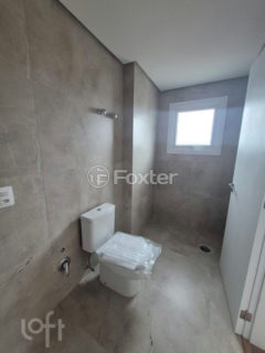 Image 9 - 954668