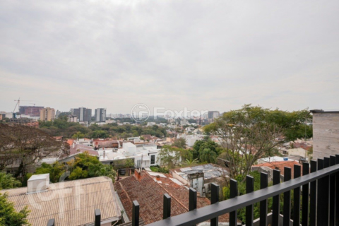 Image 17 - 954690
