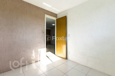 Image 3 - 954704