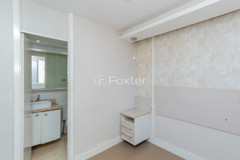 Image 31 - 954870