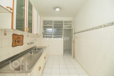 Image 6 - 954881