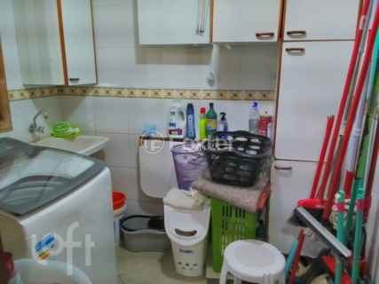 Image 4 - 955071