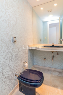 Image 33 - 955282