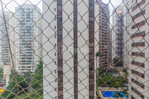 Image 38 - 955282