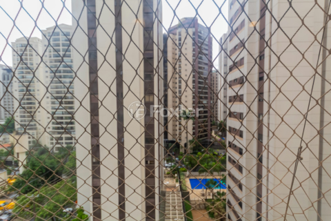 Image 45 - 955282