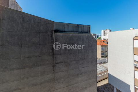 Image 21 - 955390