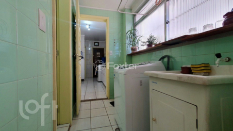 Image 5 - 955698