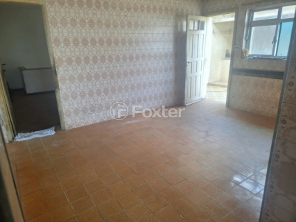 Image 3 - 955700