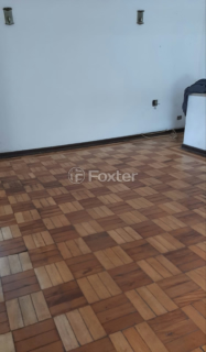 Image 8 - 955700
