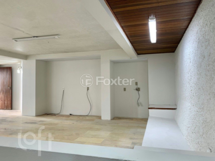Image 46 - 955701