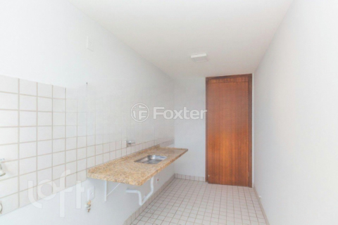 Image 4 - 955714