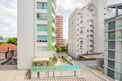 Image 32 - 955831