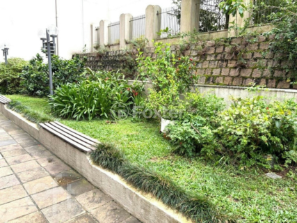 Image 21 - 955844