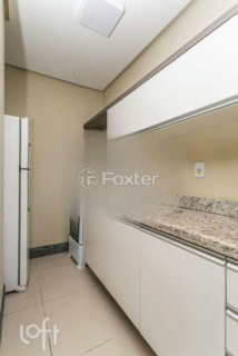 Image 30 - 955882