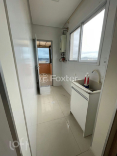 Image 3 - 955898