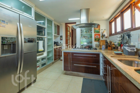 Image 10 - 955956