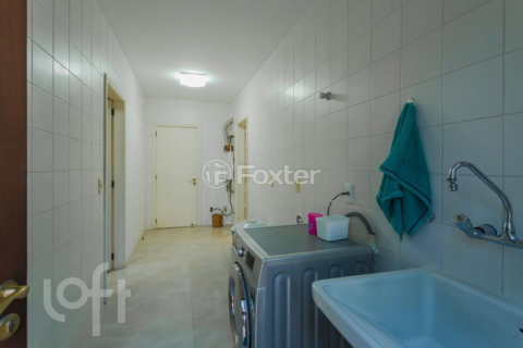 Image 32 - 956062