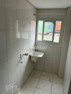 Image 7 - 956069