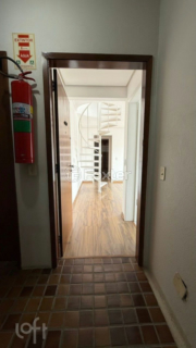 Image 14 - 956076