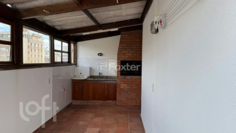 Image 11 - 956076