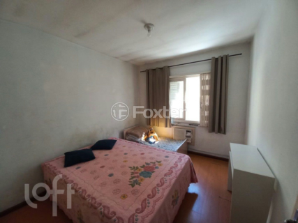 Image 3 - 956266