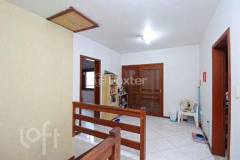 Image 6 - 956344