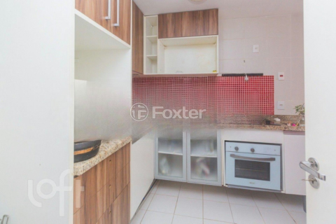 Image 3 - 956360