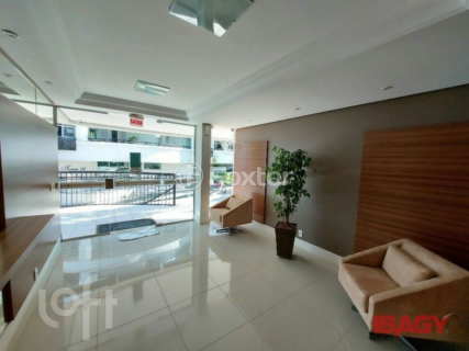 Image 19 - 956365