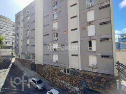 Image 6 - 956372