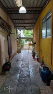 Image 18 - 956424