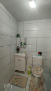 Image 8 - 956499