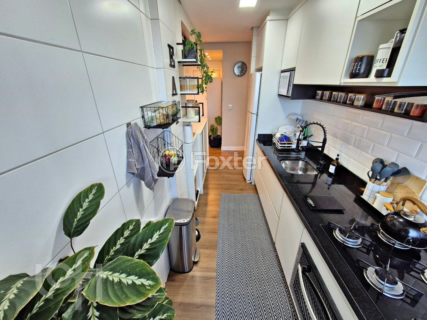 Image 7 - 956522