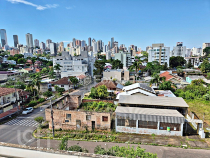 Image 4 - 956522