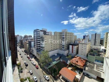 Image 17 - 956538
