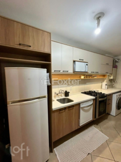 Image 8 - 956556