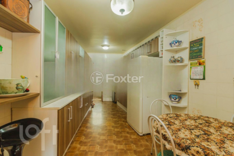 Image 7 - 956566