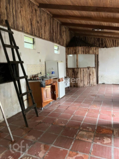 Image 4 - 956599