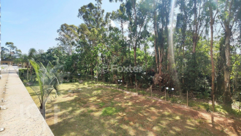 Image 21 - 956603