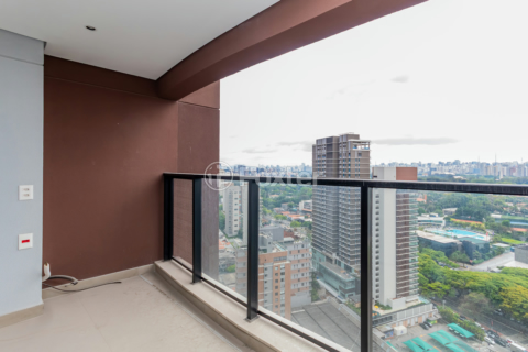 Image 8 - 956615