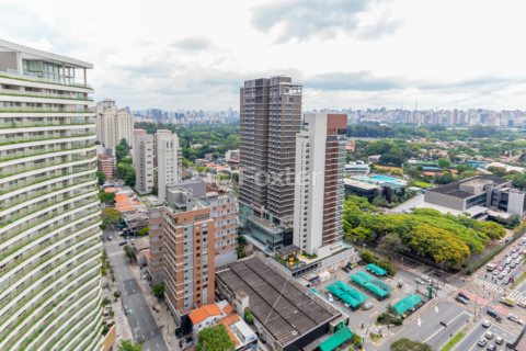 Image 9 - 956615