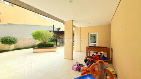 Image 42 - 956616