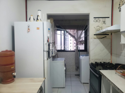 Image 3 - 956627