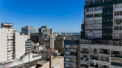 Image 27 - 956672