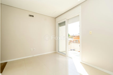 Image 7 - 956735