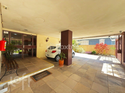 Image 33 - 956793