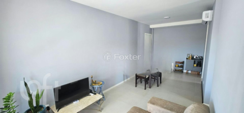 Image 6 - 956799