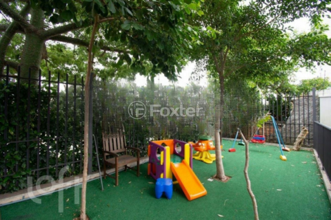Image 30 - 956857