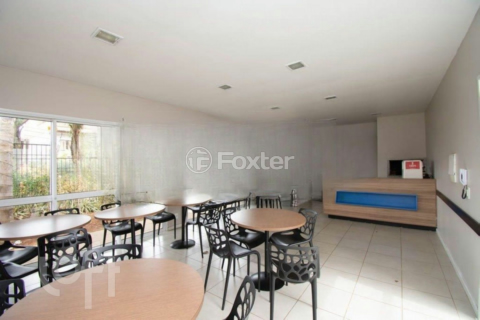 Image 31 - 956857