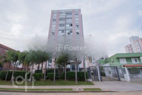 Image 10 - 956857