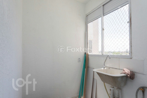 Image 3 - 956858